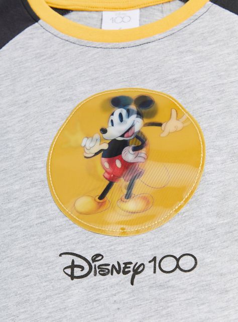 Polera Mickey 100 Años Aplicación Holográfica-4