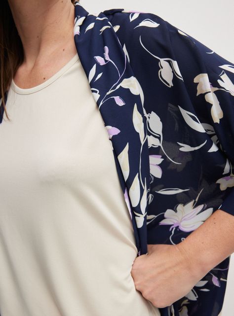 Blusa Capa Estampada con Top Interior-3