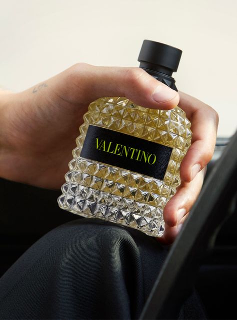 Perfume Valentino Born In Roma Yellow Uomo EDT Hombre 50 ml-3