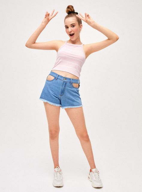 Short Denim Cortes en Caderas-3