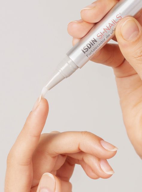 Tratamiento ISDIN de Uñas Si-Nails 2.5 ml-2