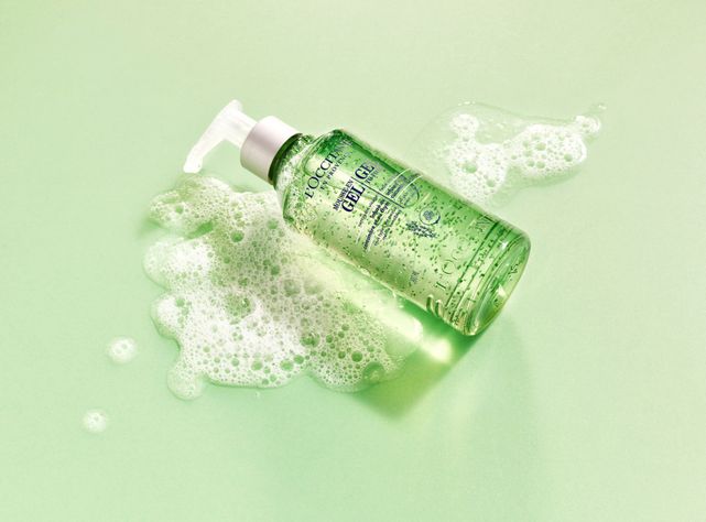 Espuma L'Occitane de Limpieza Pepino y Tomillo 200 ml-2