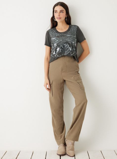 Polera con Proceso de Teñido y Lentejuelas Bordadas-4