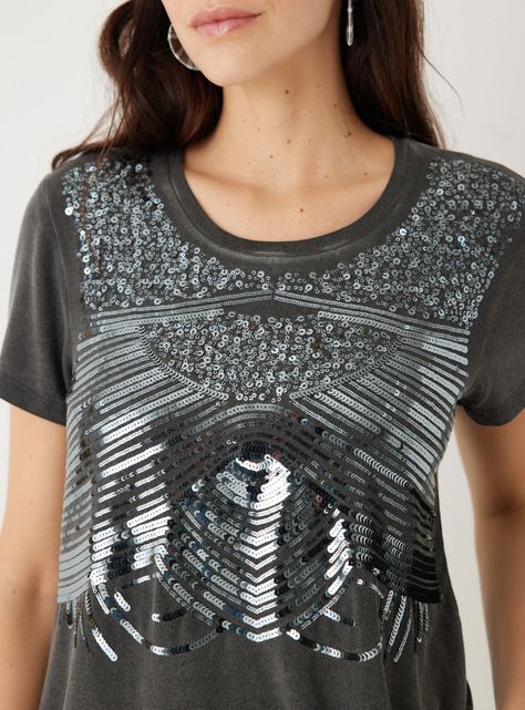 Polera con Proceso de Teñido y Lentejuelas Bordadas-3