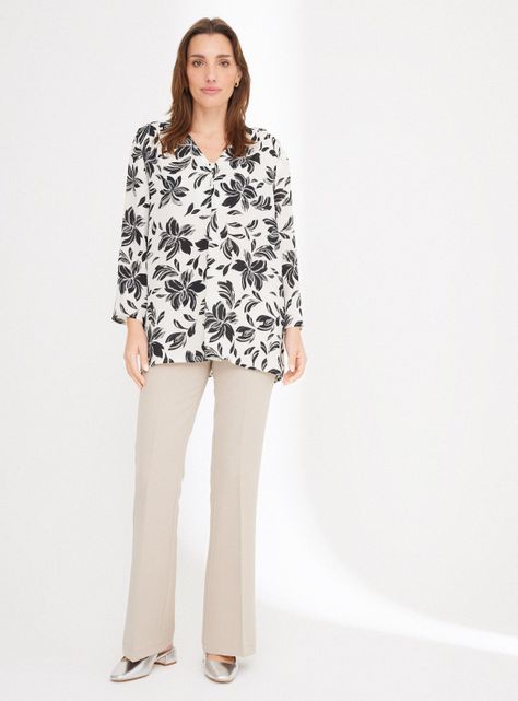 Blusa Estampada Escote V Calce Suelto-4