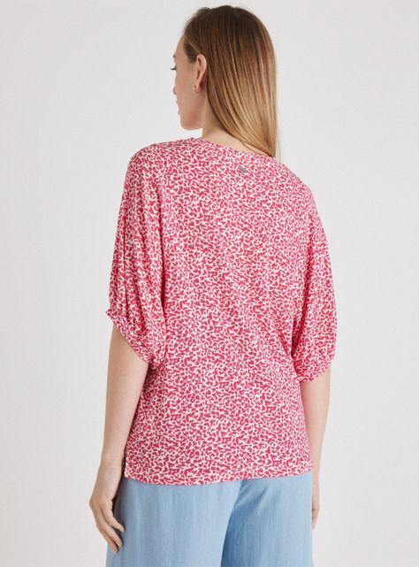 Polera Manga Englobada Estampada-1