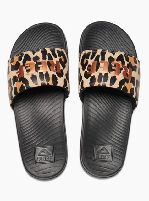 Sandalia Classic Leopard One Slide Mujer-0