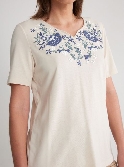 Polera Estampada en Hombros-3