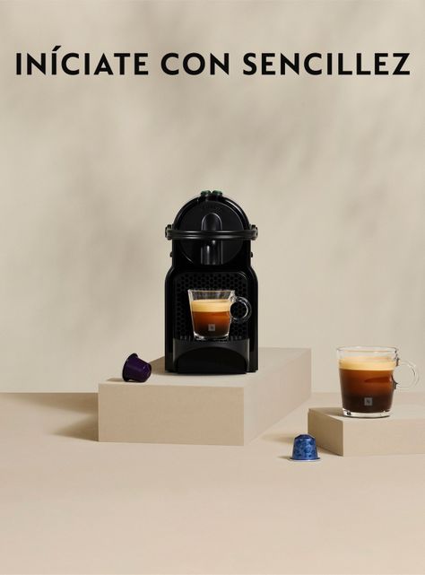 Cafetera de Cápsulas Inissia Negra + Espumador de Leche Aeroccino 3-9