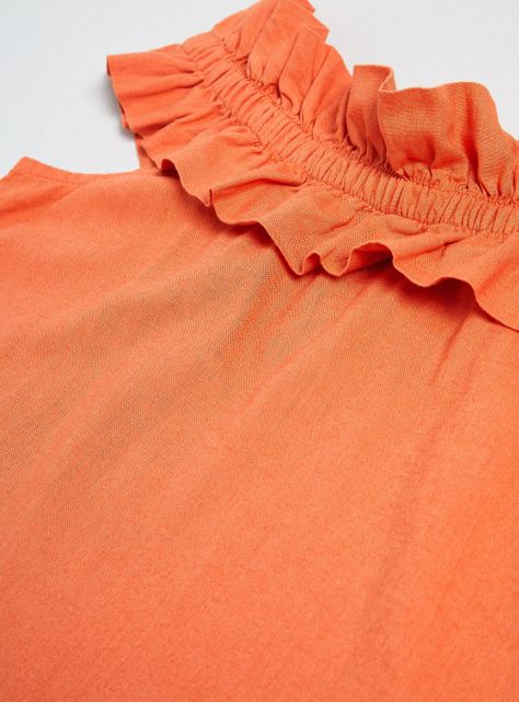 Blusa Lino Strapless con Vuelos-4