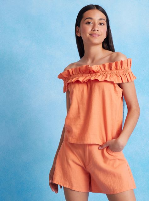 Blusa Lino Strapless con Vuelos-0