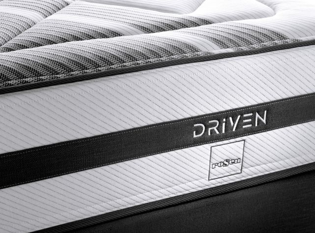 Cama Europea Driven King + Set Muebles Issey + Almohadas Memory Max-1