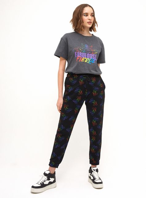 Buzo Mickey Disney Pride-3