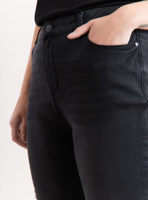 Jeans Skinny con Basta y Roturas-3