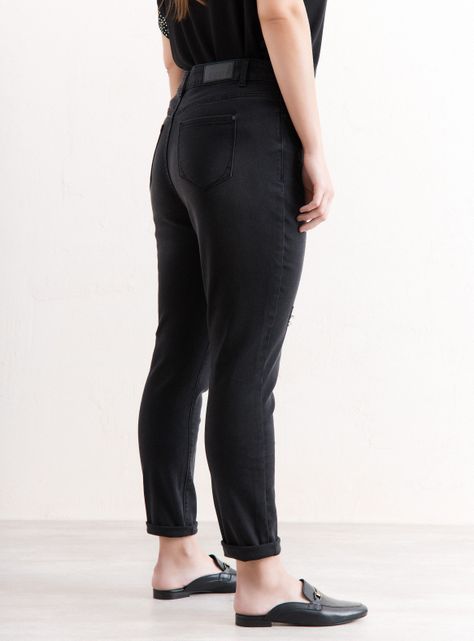Jeans Skinny con Basta y Roturas-1