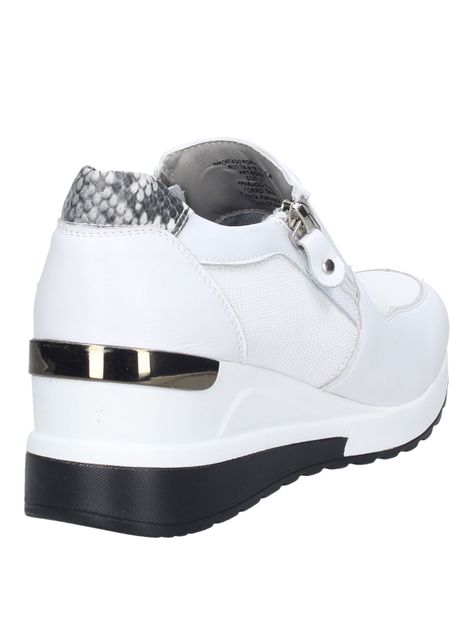 Zapatilla Urbana Cd090 Cuero Mujer-3