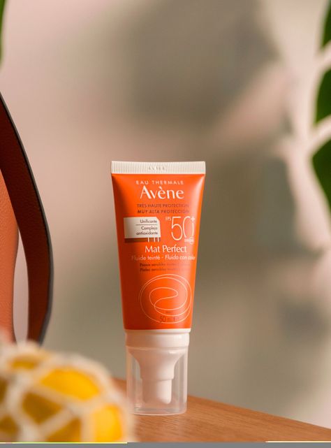 Bloqueador Fluido Mat Perfect SPF50+ con Color 50 ml-3