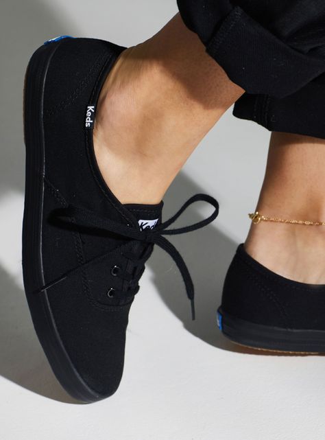 Zapatilla Urbana Champion Black Mujer-1