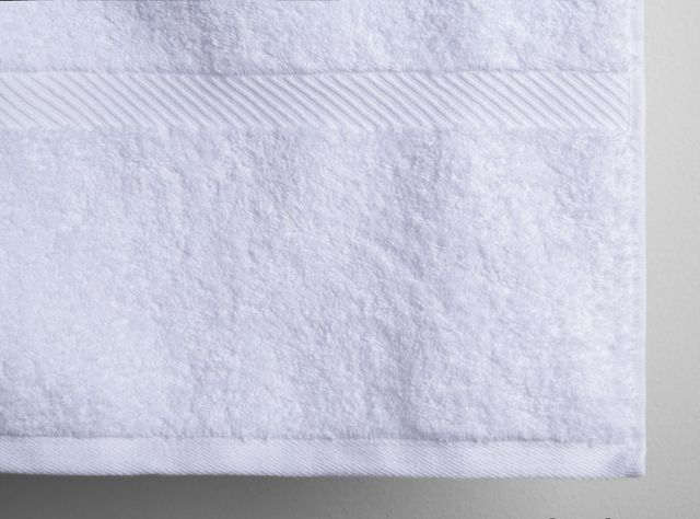 Toalla Lourdes de Baño 70 x 140 cm Blanco 700 grs-1