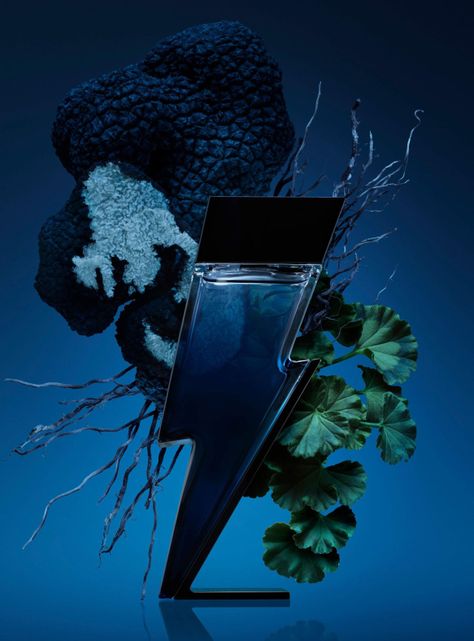 Perfume Carolina Herrera Bad Boy Cobalt EDP 50 ml-3