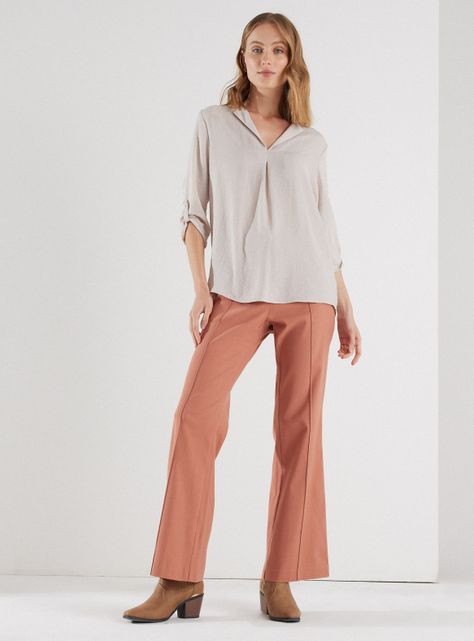 Blusa Satinada Con Pinza En Escote-4