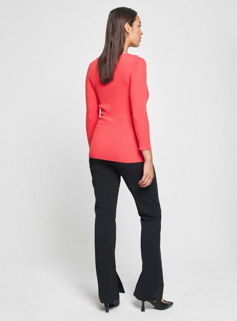 Sweater con Accesorio Metálico en Escote-5