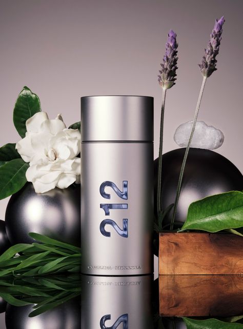 Set Perfume Carolina Herrera 212 Men EDT 100 ml + After Shave Gel 100 ml + Megaspritzer-3