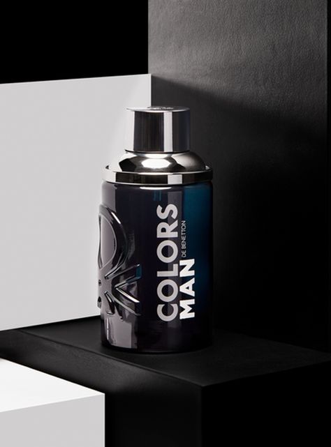 Perfume Benetton Colors Black Hombre EDT 60 ml-2