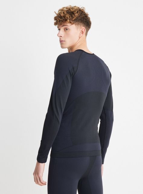 Camiseta Primera Capa Regular Fit-1