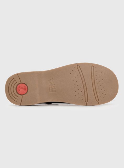 Zapato Escolar Reina Hebilla Niña-2