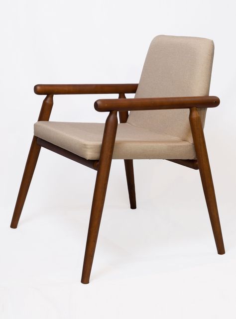 Silla Rodrigues Lino-1
