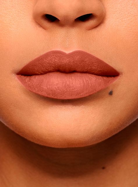 Labial Color Riche Intense Volume Matte 550 Le Nude Unapologetic 2.1 ml-3