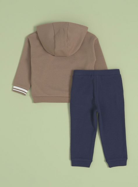 Conjunto Polerón Capucha y Pantalón-1