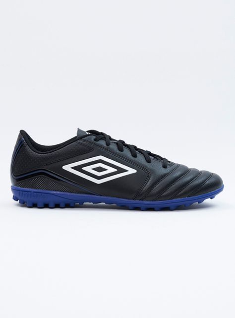 Zapatilla de Fútbol U Classico XII TF Hombre-0