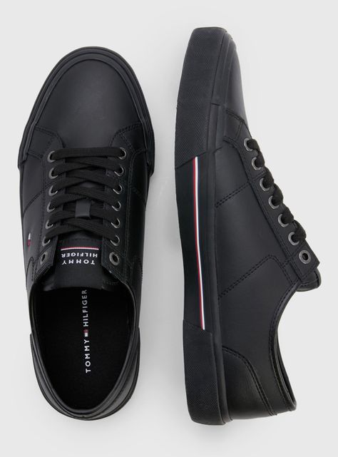 Zapatilla Urbana Cuero Black Logo Hombre-2
