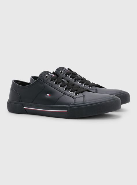 Zapatilla Urbana Cuero Black Logo Hombre-1