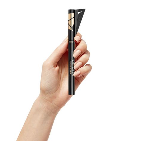 Delineador L'Oréal de Ojos Líquido Superliner Flash Cat Eye-3