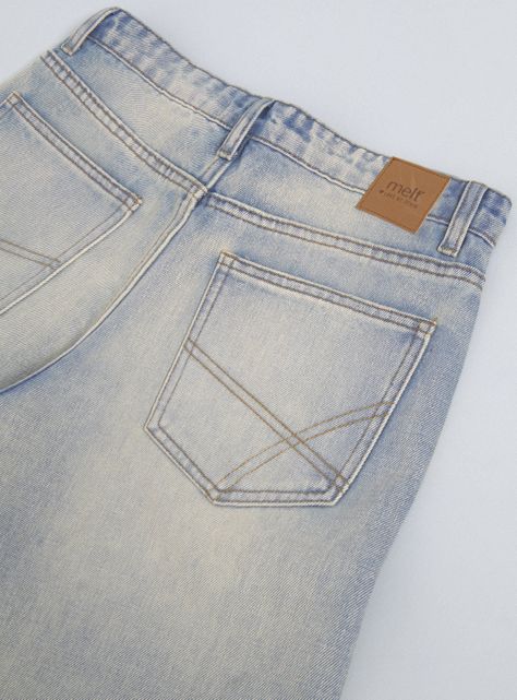 Jeans Wide Leg con Tachas Metálicas-4