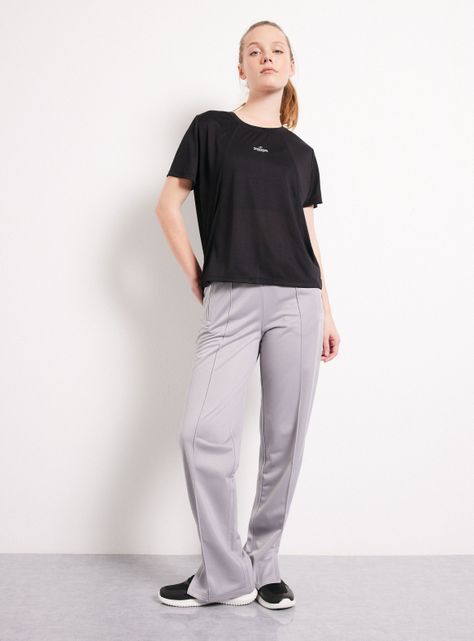 Polera Técnica Con Diseño Tono Sobre Tono-4