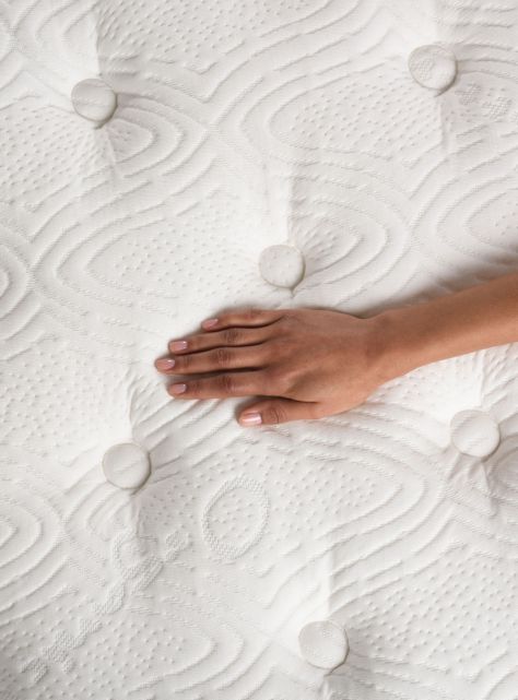 Cama Europea Premium King + Respaldo Dublín Alpino-5