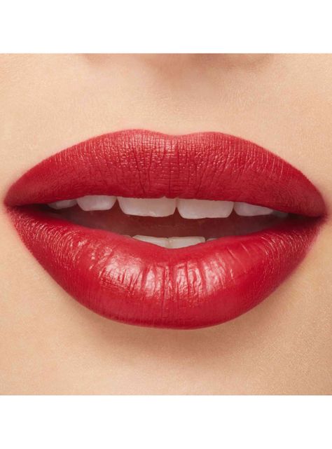 Labial M·A·Cximal Silky Matte Lipstick Tono Avant Garnet 3.5g-4