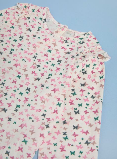 Polera Niña Estampado Completo y Vuelos-2