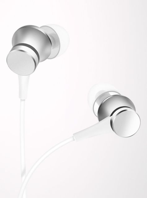 Audífonos Mi In-Ear Headphones Basic Silver-1