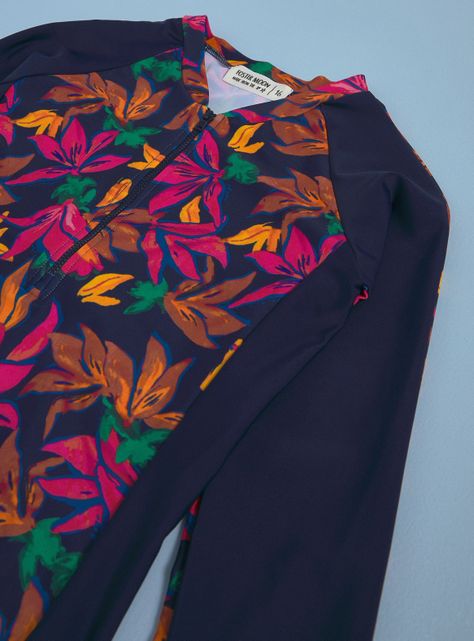 Traje de Baño Enterito Surfero Estampado Tropical-4