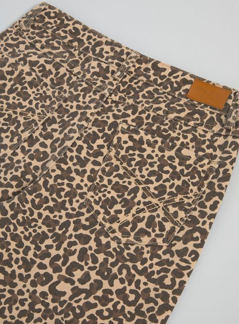 Pantalón Animal Print, Bolsillos Frontales-4