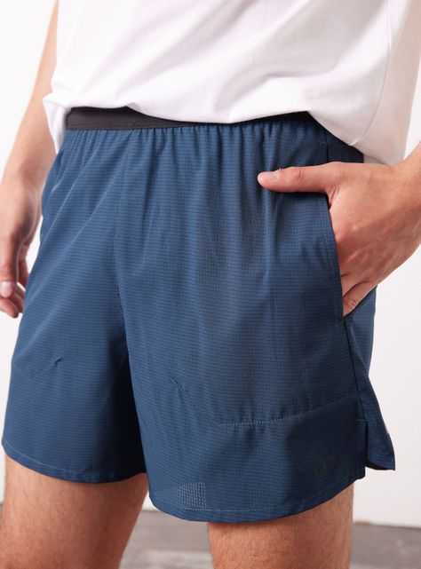 Short Tela Respirable Detalles Reflectantes-2