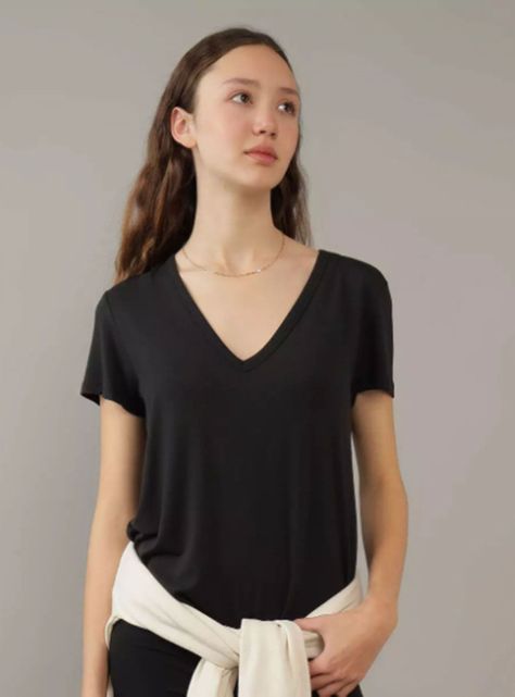 Polera Soft Sexy Manga Corta con Escote V-0