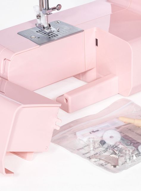 Máquina de Coser ME6 Rosado-6