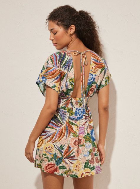 Vestido Corto Estampado Tropical-1
