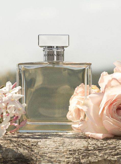 Set Perfume Mujer Romance EDP 100ml + Crema Corporal 75ml + Gel de Ducha 75ml + Body Mist 150ml-3